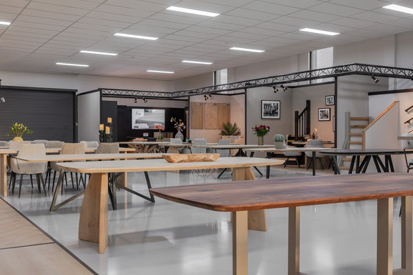 Hoe onderhoud je een eikenhouten tafel zodat hij jarenlang mooi blijft?