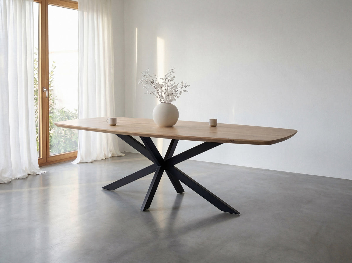 Deens ovale eiken tafel met spinpoot | Massief eiken eettafel – PUUR ...