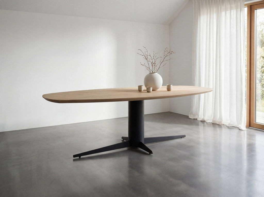 Zweeds ovale eiken eettafel Tyra