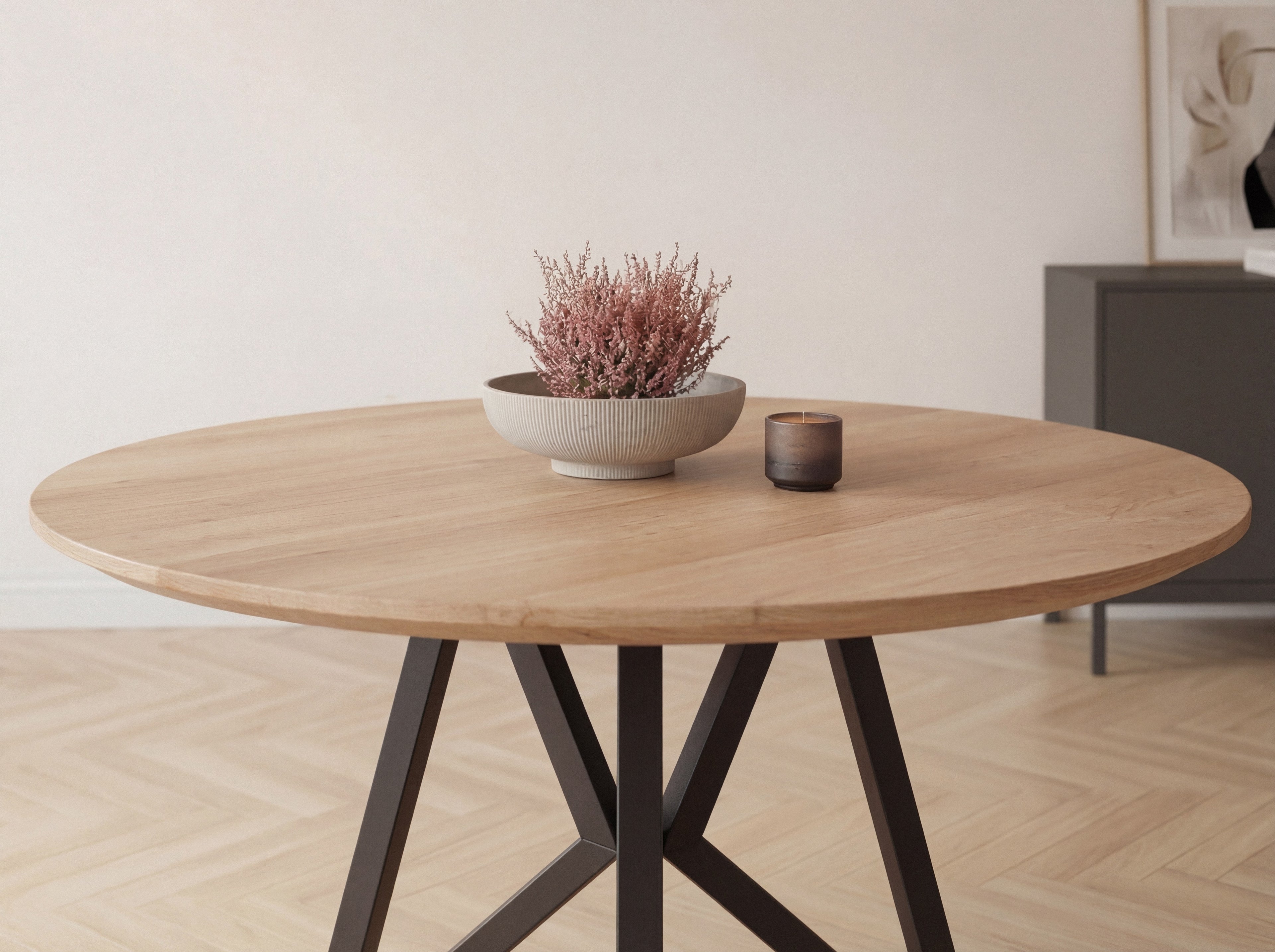 Eiken ronde eettafel Bjorn