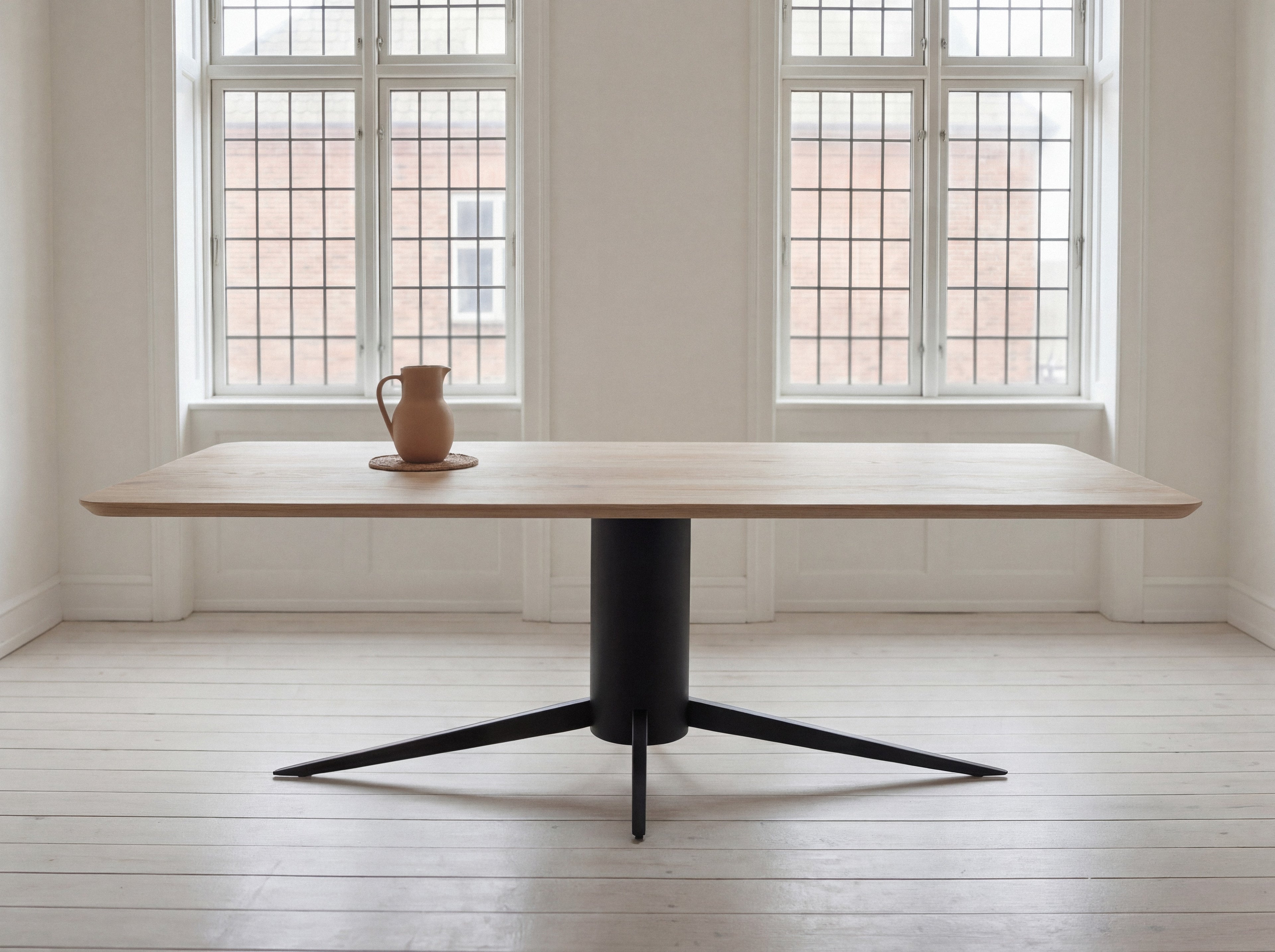 Rechte eiken eettafel Elsa ronde hoek