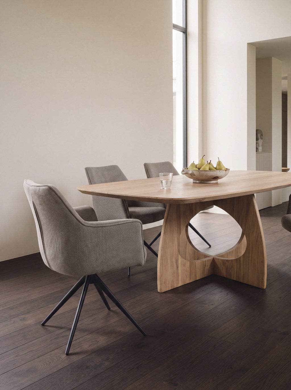 Deens ovale eiken eettafel Dane