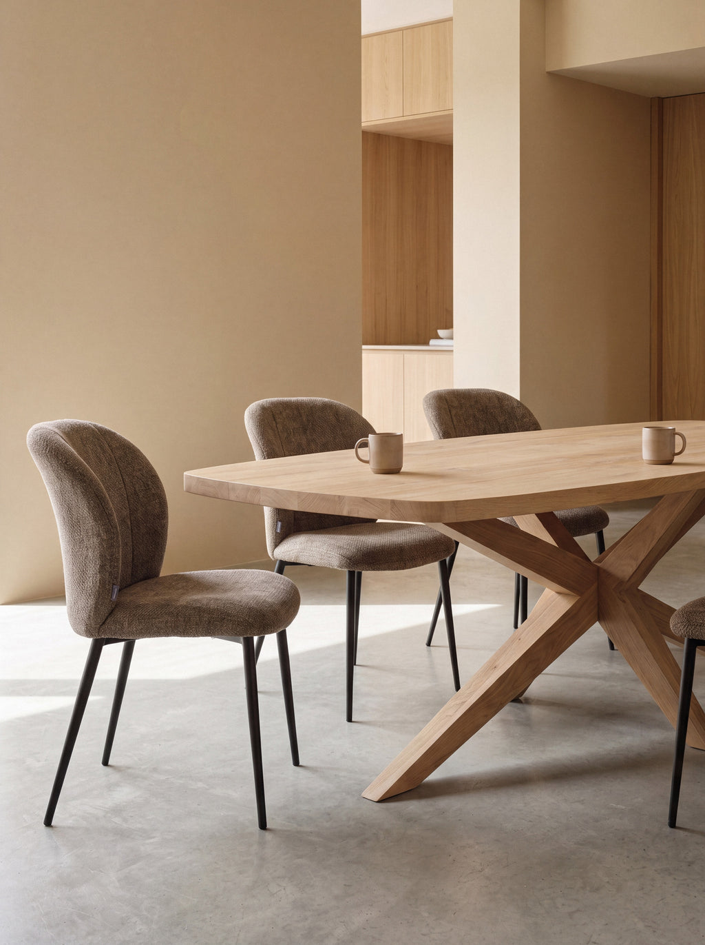 Deens ovale eiken eettafel Anja
