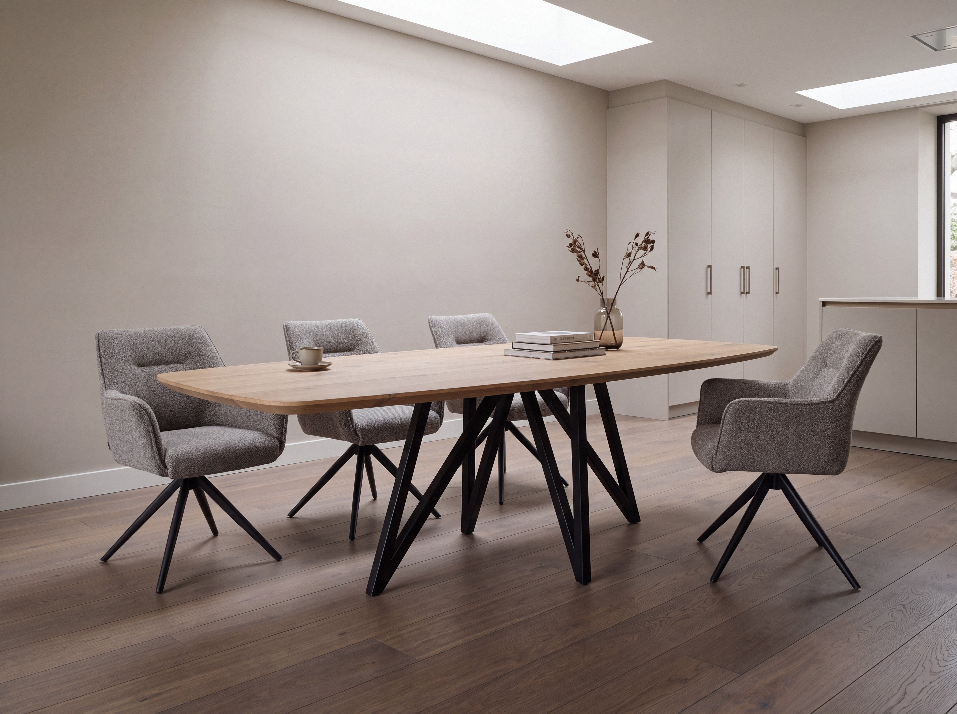 Deens ovale eiken eettafel Veslemoy