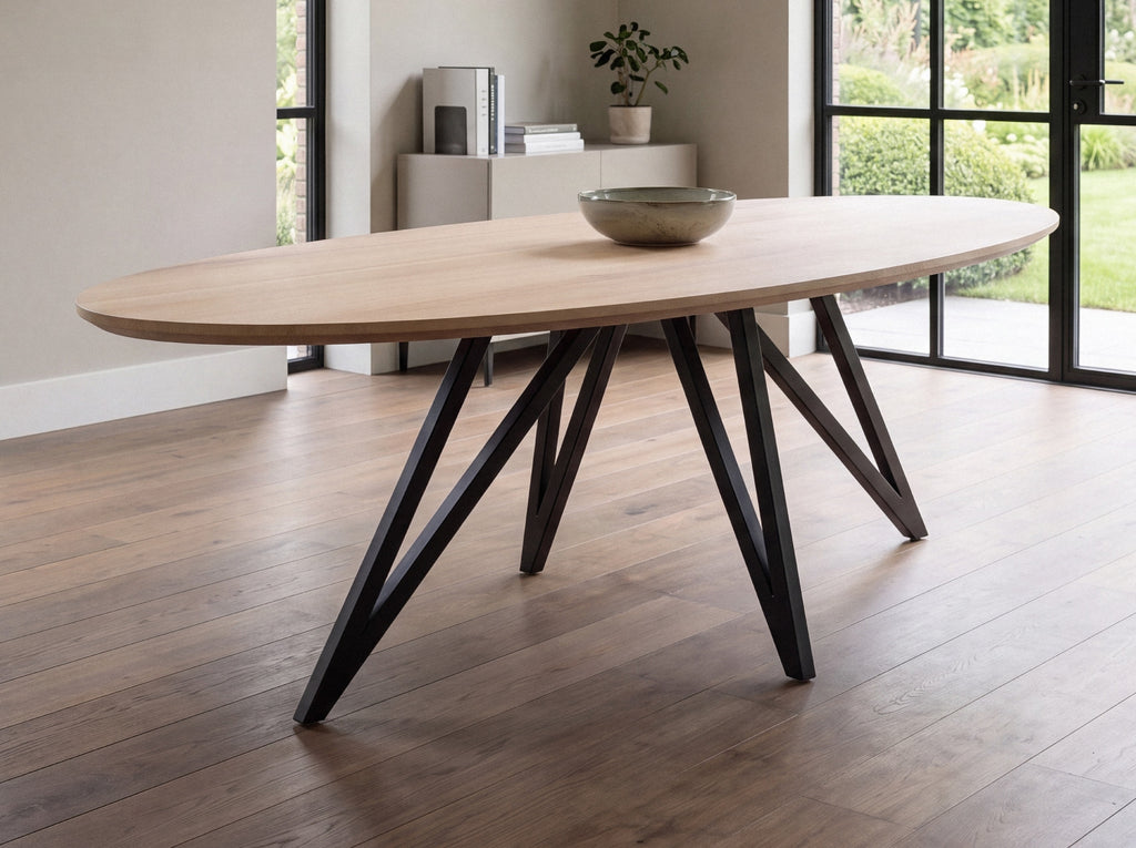 Ovale eiken eettafel Nissa