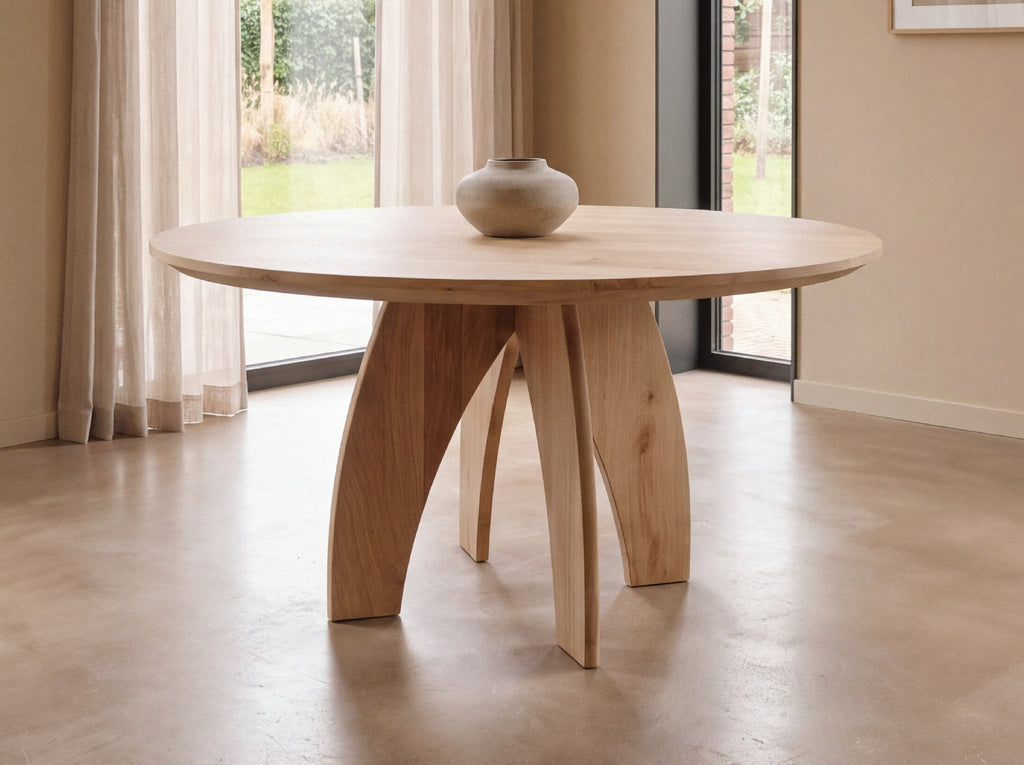 Eiken ronde eettafel Yara