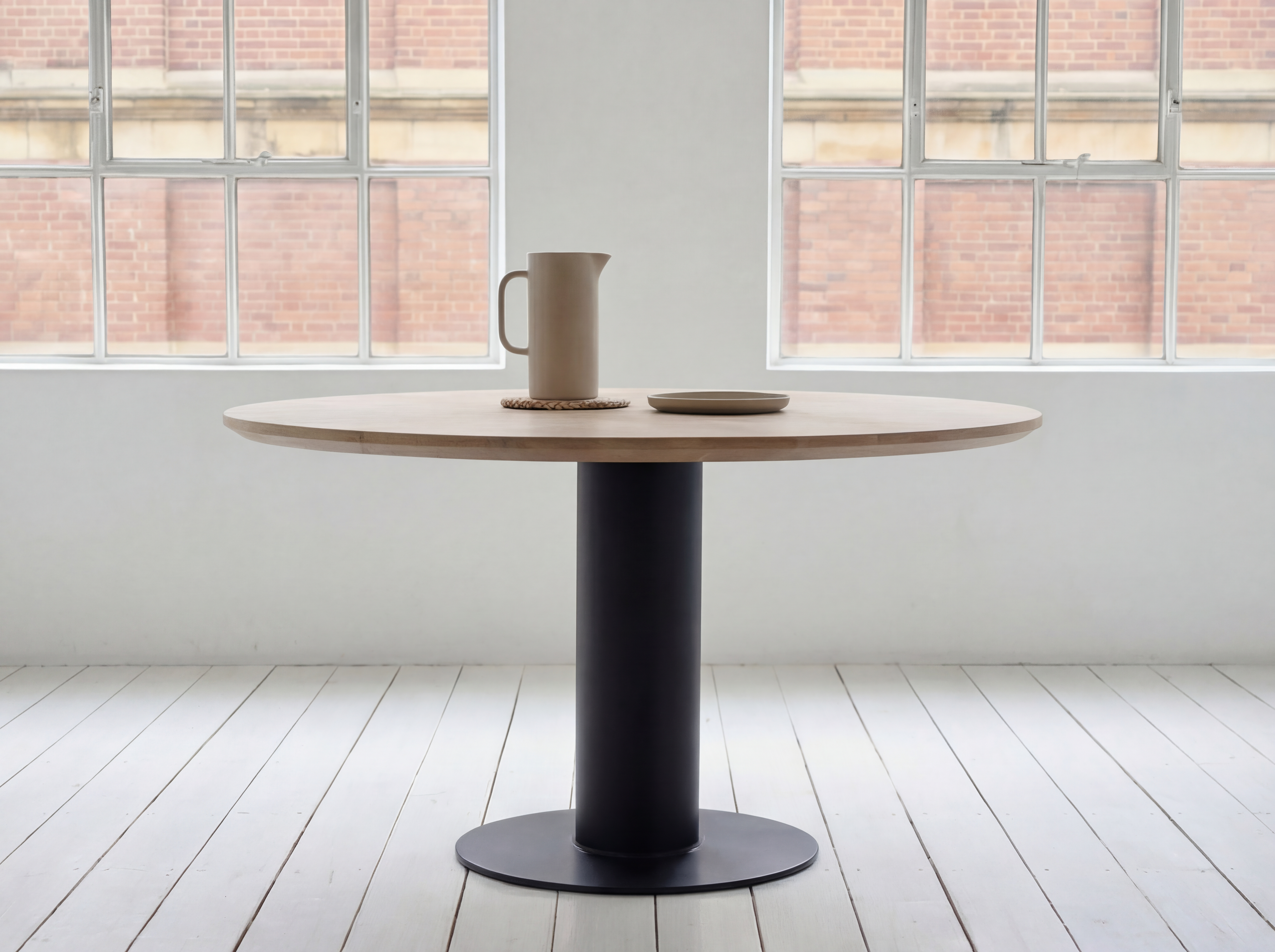 Eiken ronde eettafel Aksel