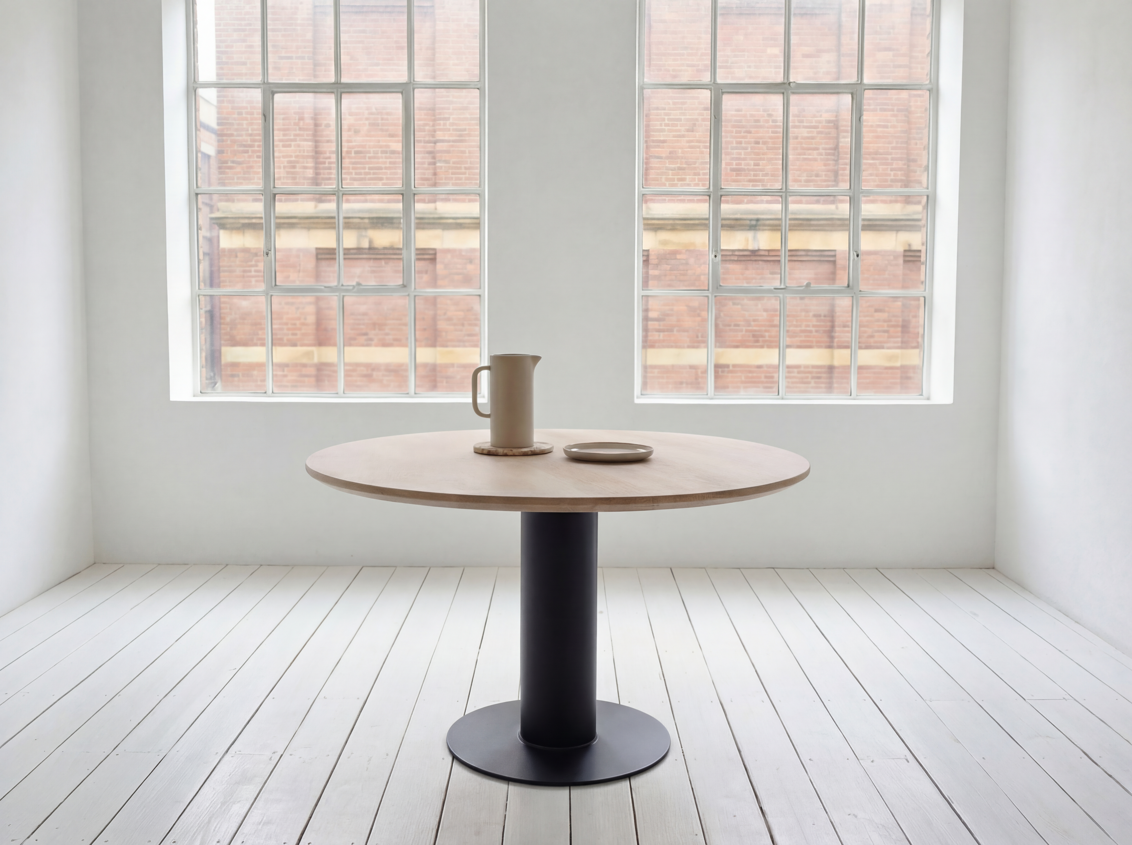 Eiken ronde eettafel Aksel