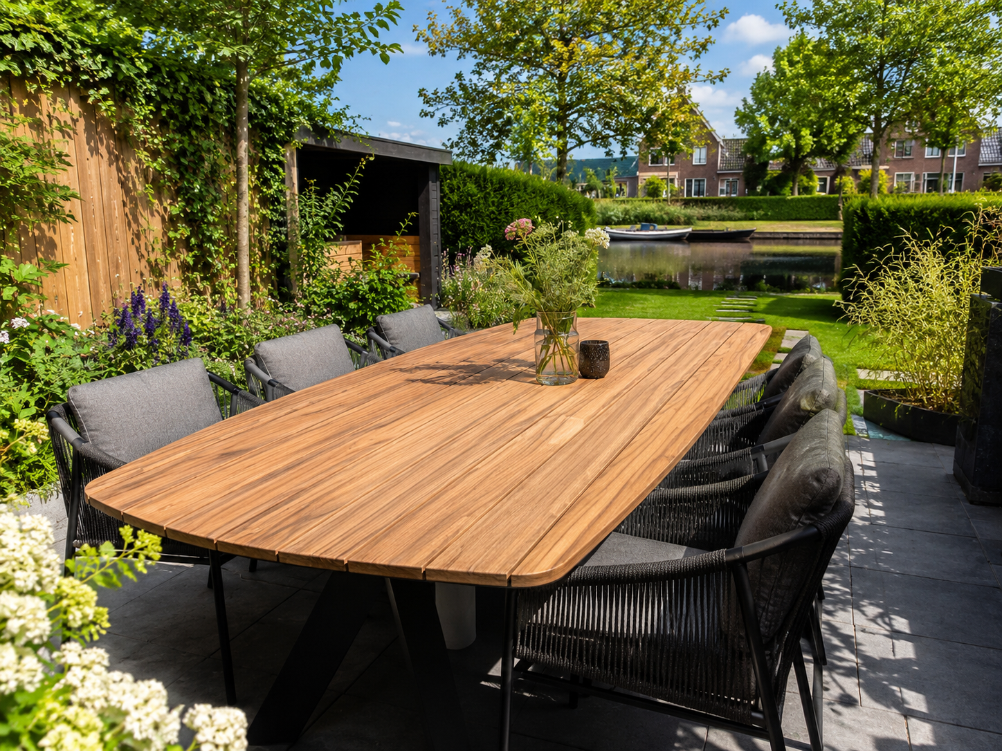 Tuintafel Deens ovaal guyana teak massief