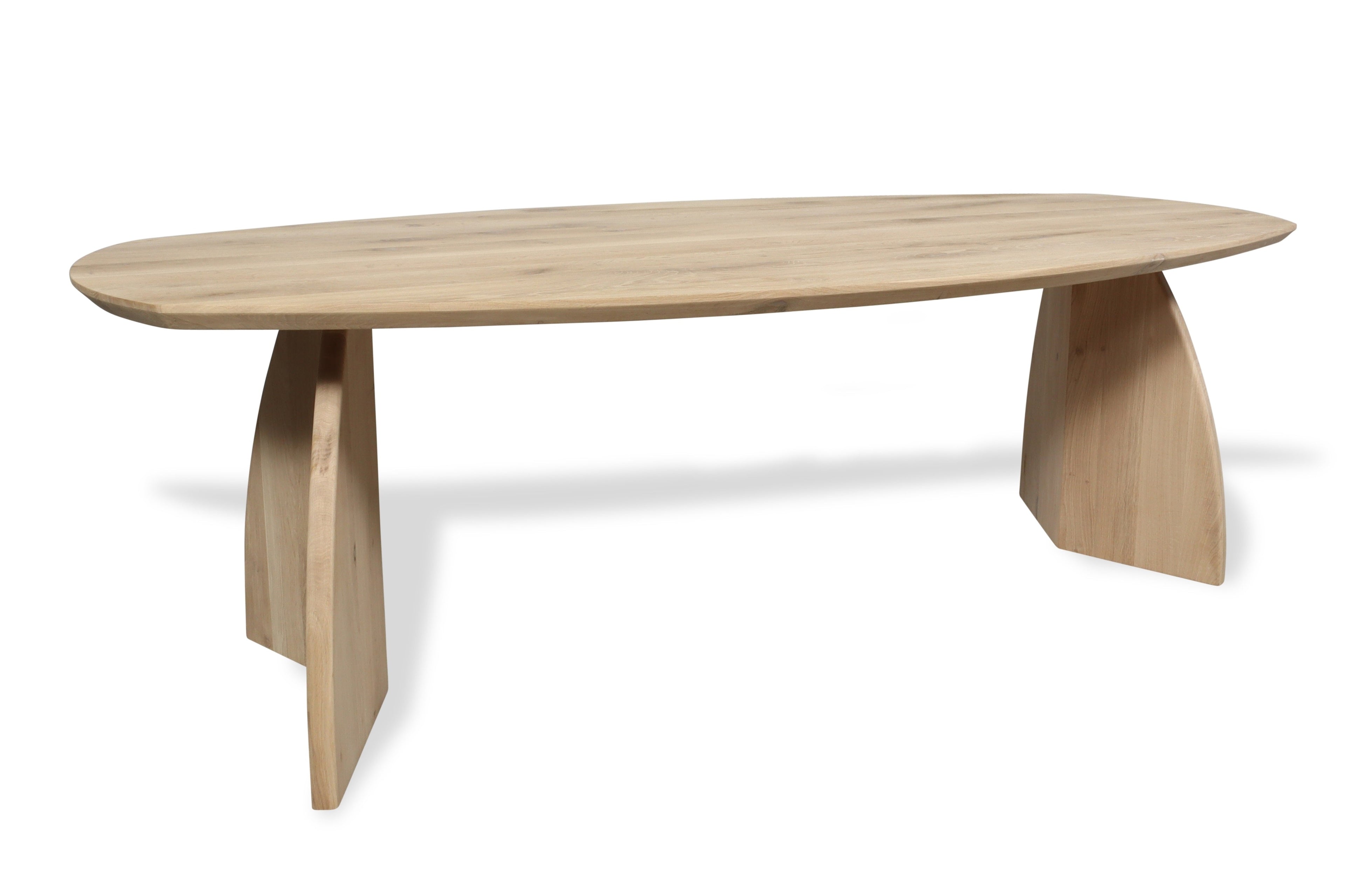 Zweeds ovale eiken eettafel Tristiana