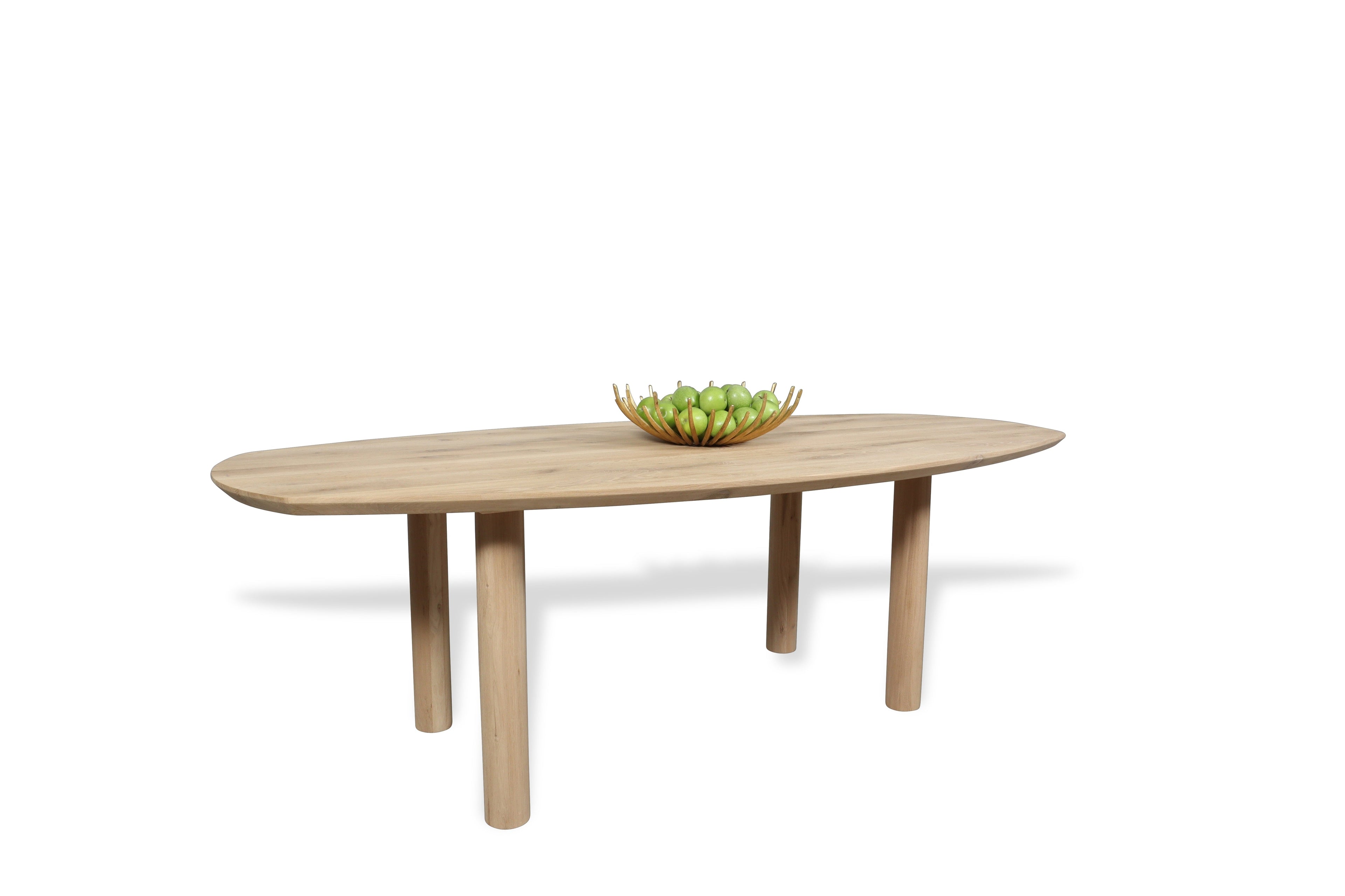 Zweeds ovale eiken eettafel Hrafn