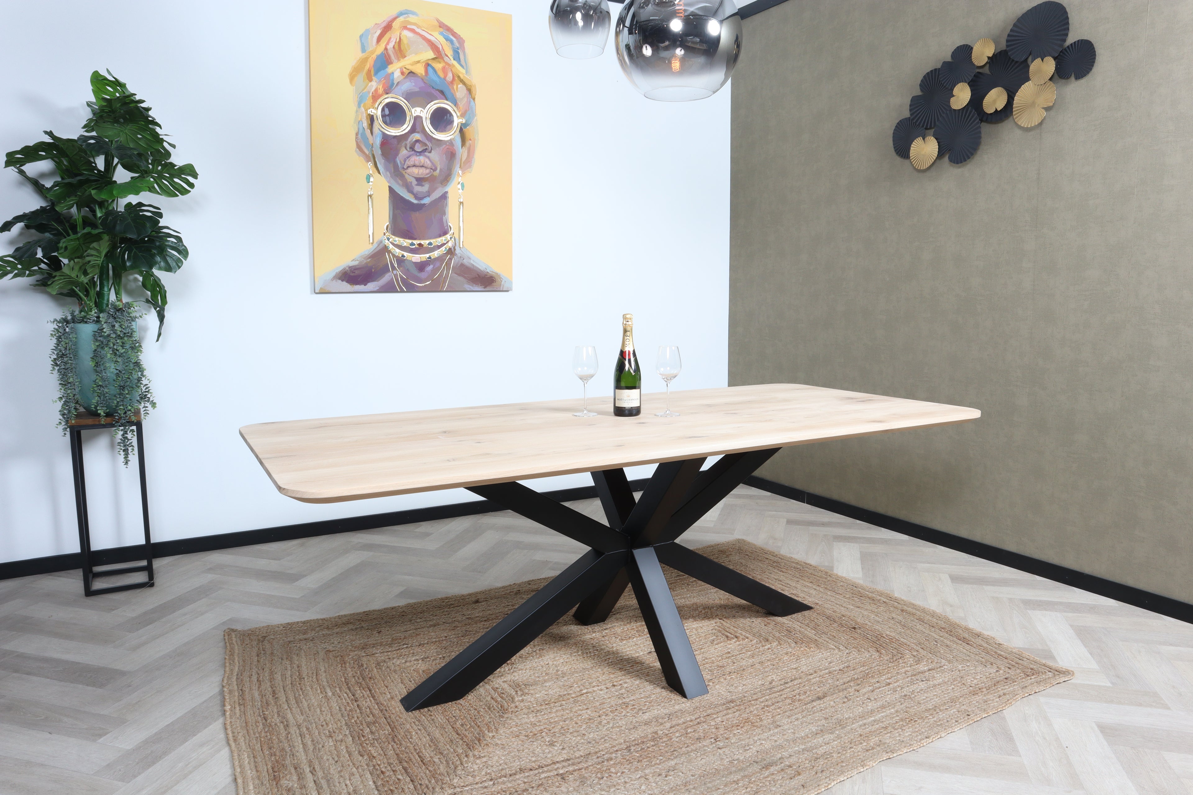 Rechte eiken eettafel Linnea ronde hoek