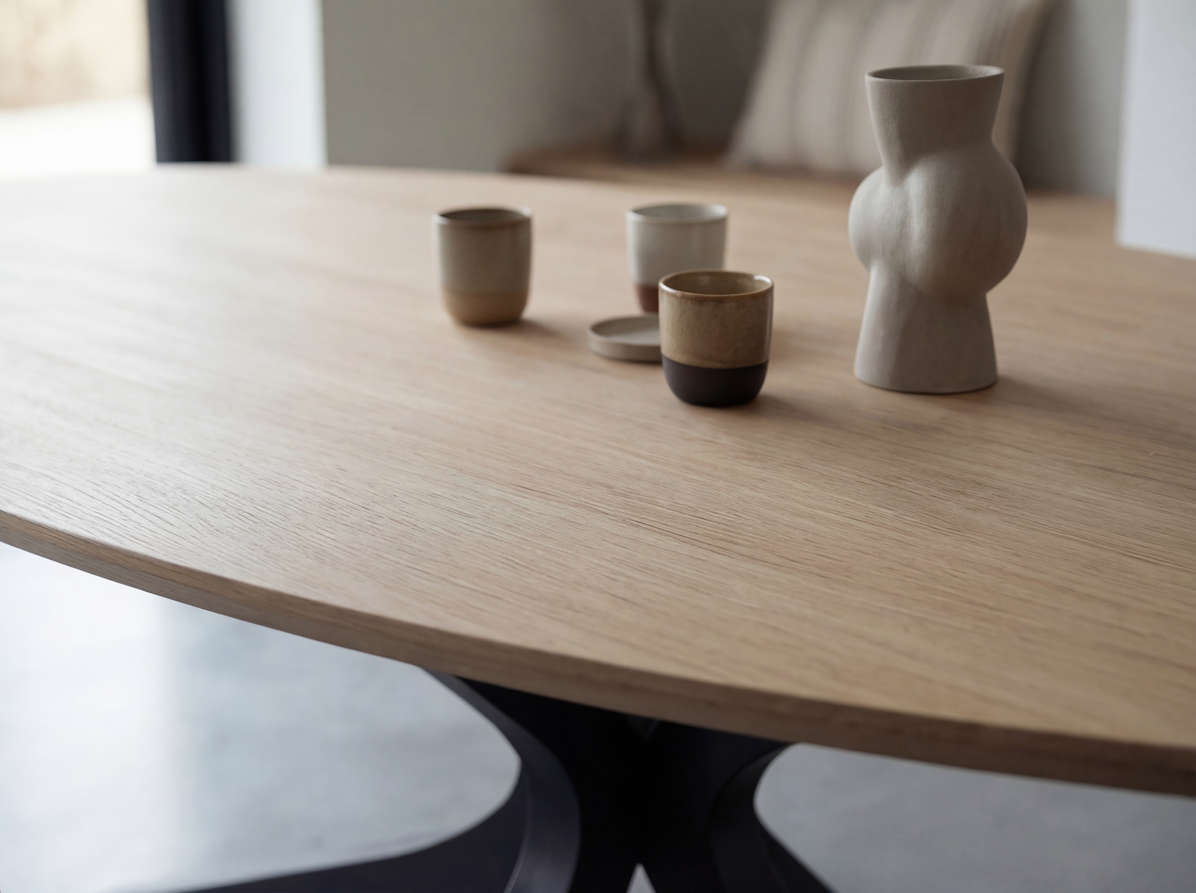 Ovale eiken eettafel Ebba