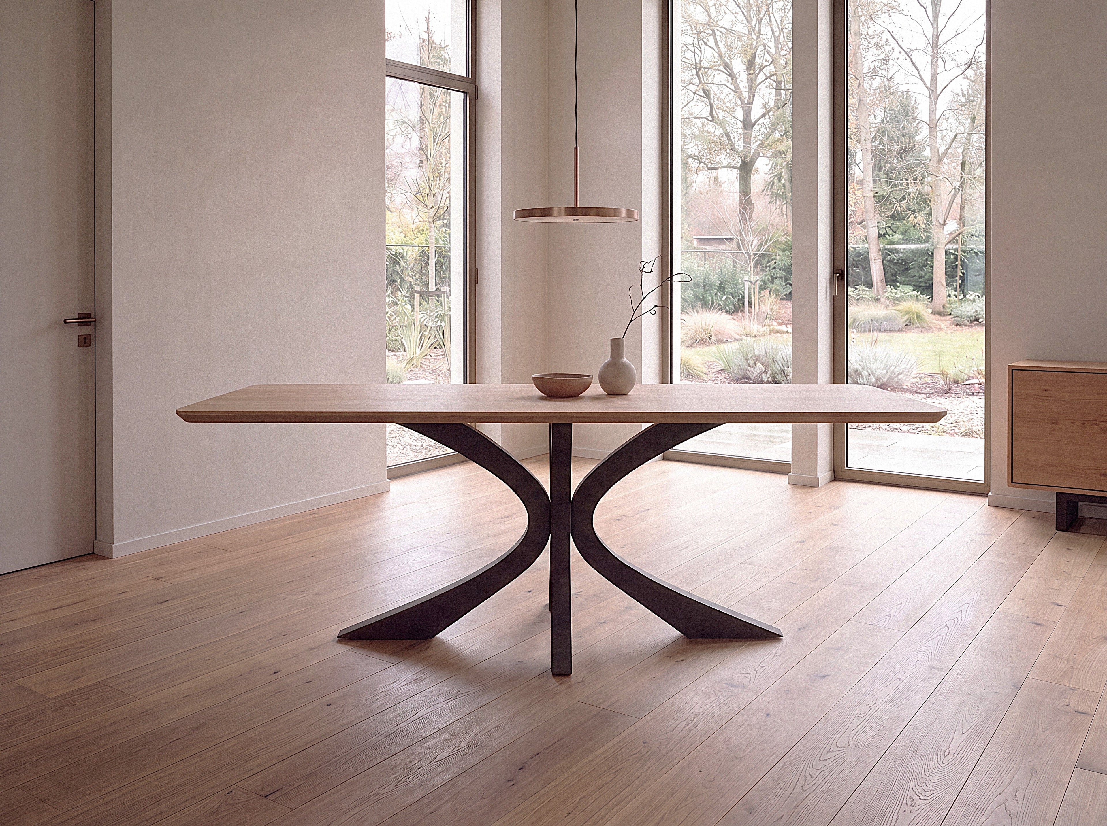 Rechte eiken eettafel Heide ronde hoek