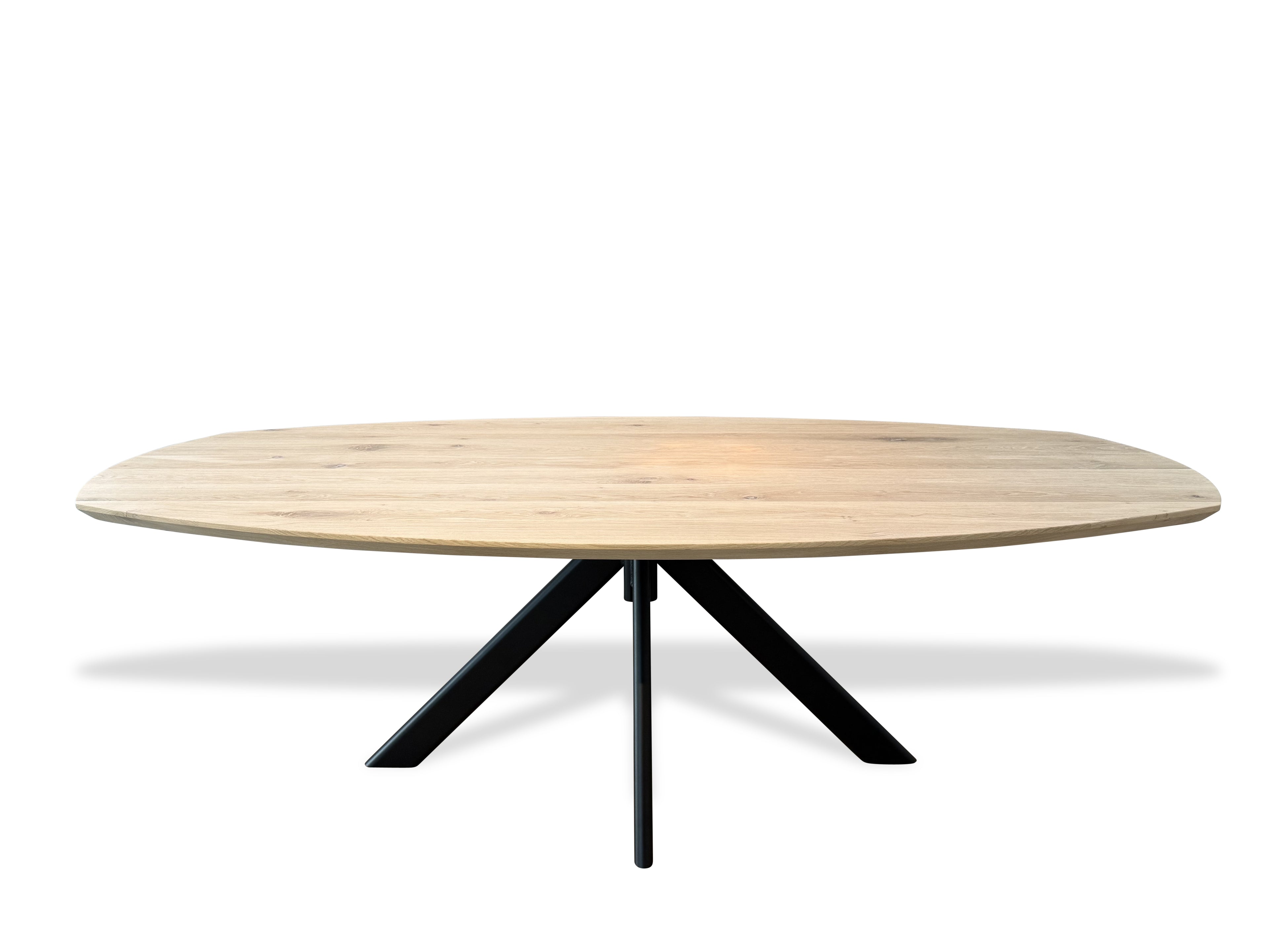 Zweeds ovale eiken eettafel Klara