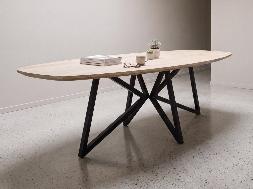 Zweeds ovale eiken eettafel Arnora
