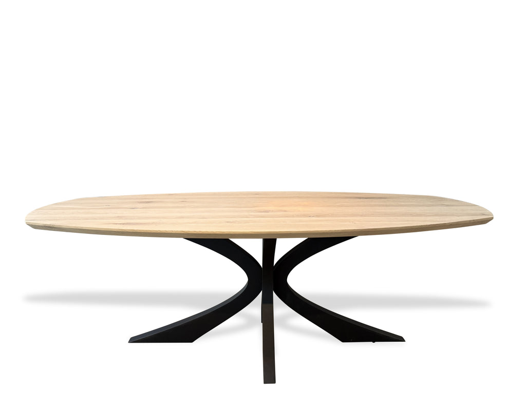 Zweeds ovale eiken eettafel Birgit