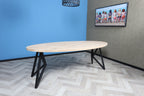 Ovale eiken eettafel Balder rechte rand
