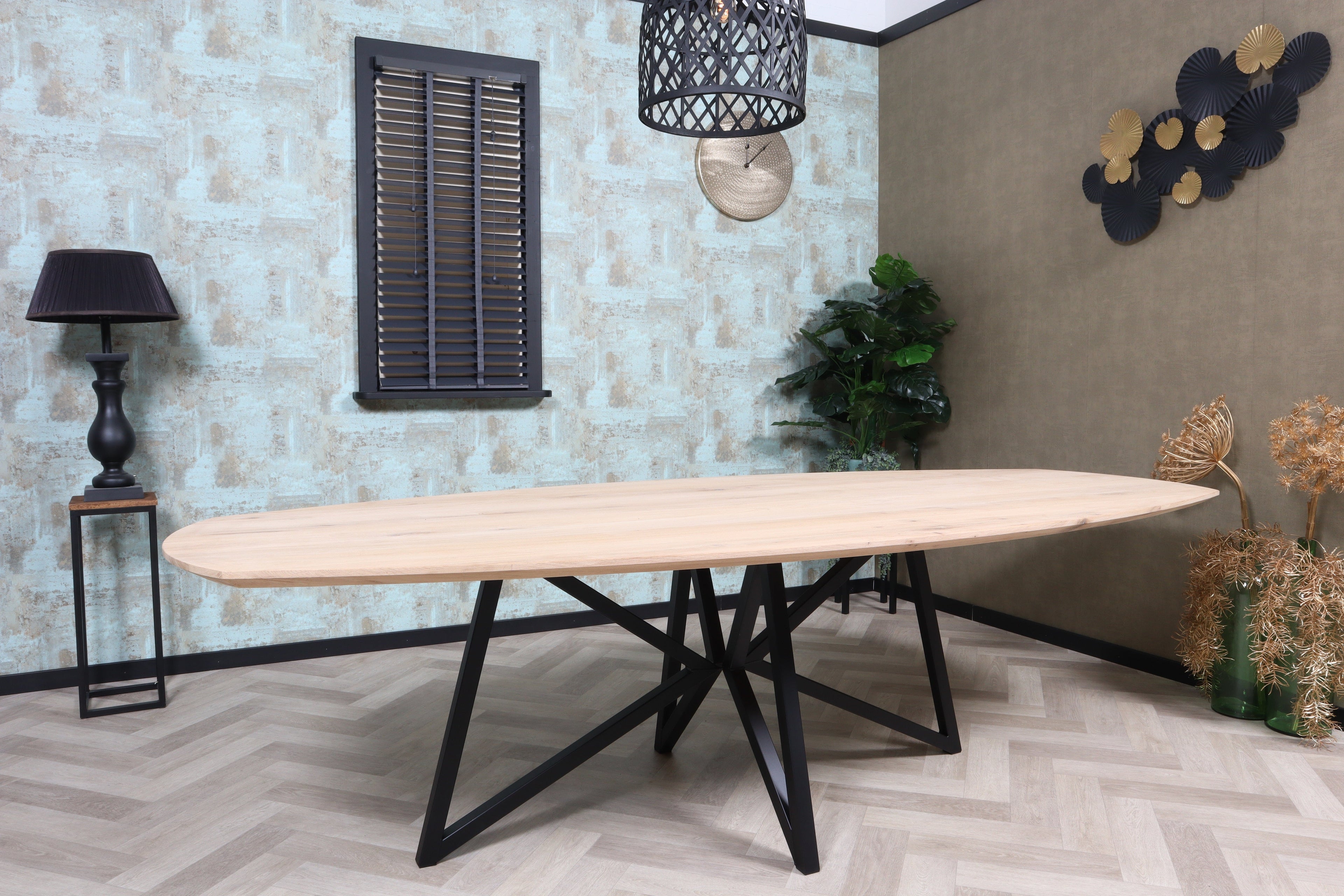 Zweeds ovale eiken eettafel Arnora