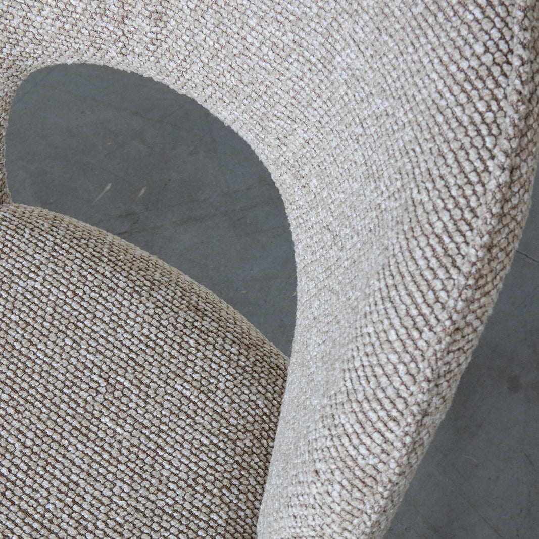 Eetkamerstoel Sakura - Mushroom - Boucle - Zwart Metalen Frame
