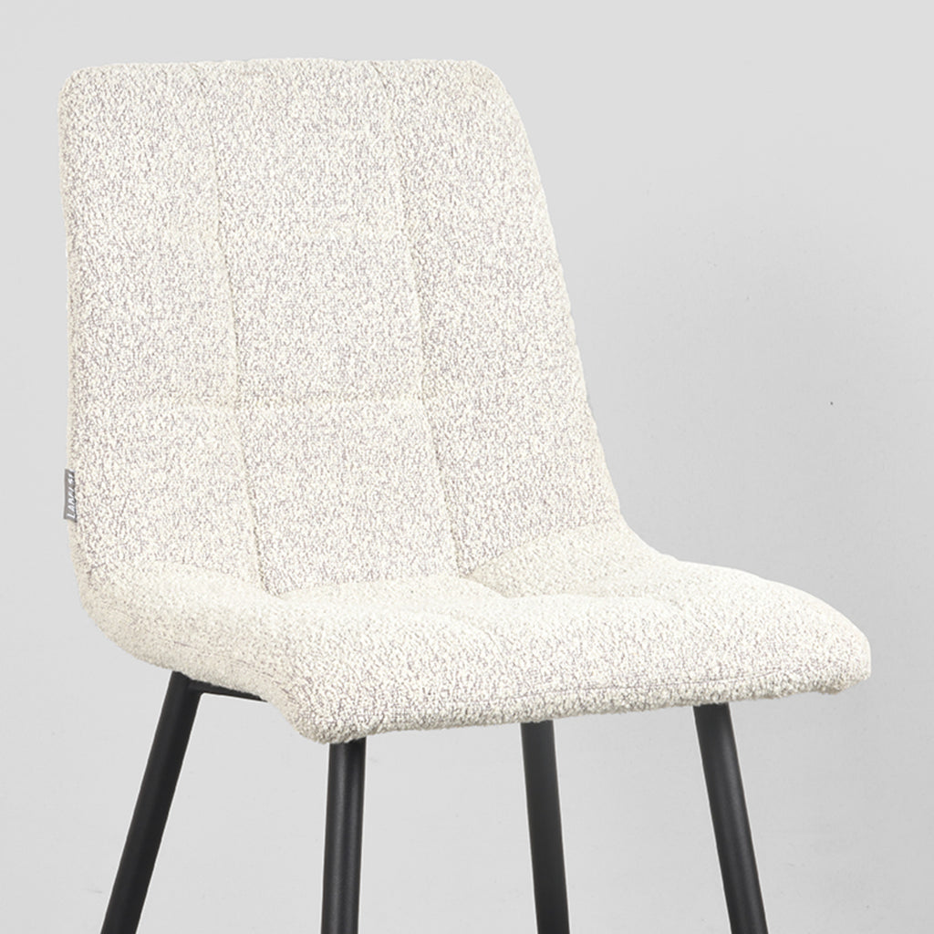 Eetkamerstoel Juul - Champagne - Boucle - Zwart Metalen Frame