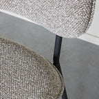 Eetkamerstoel Senn - Mushroom - Royal Boucle - Zwart Metalen Frame
