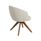 Eetkamerstoel Sabi - Naturel - Royal Boucle - Walnoot Houten Frame