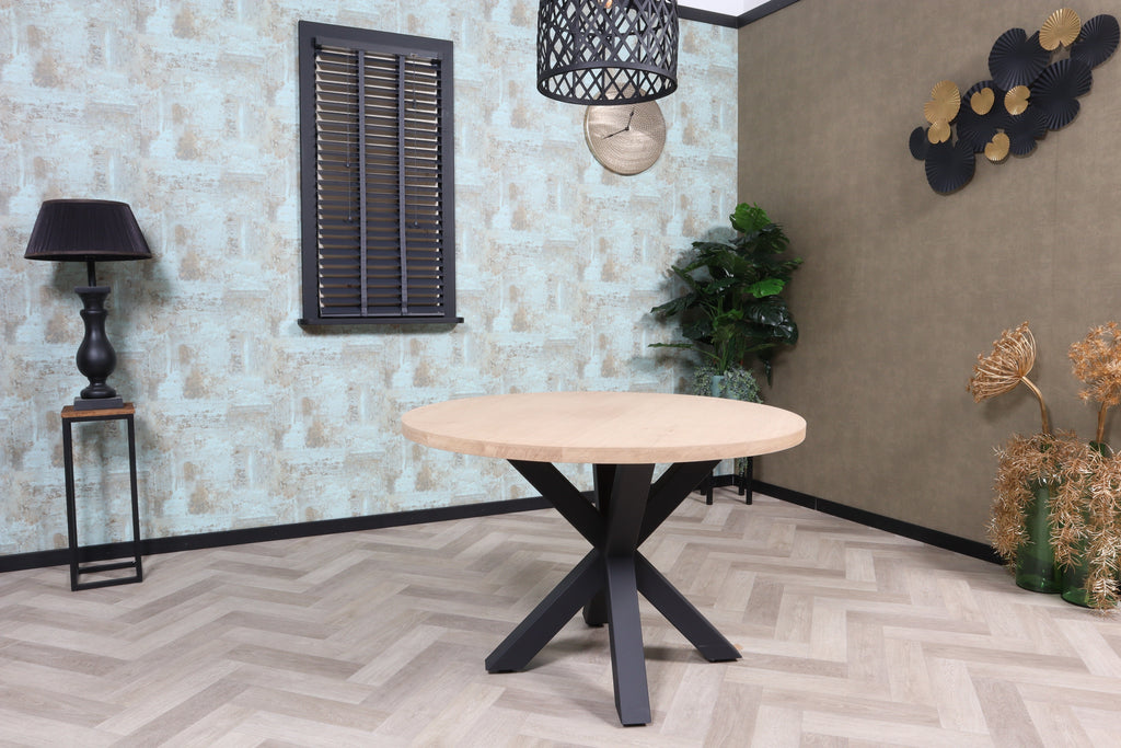 Eiken ronde eettafel Thyra