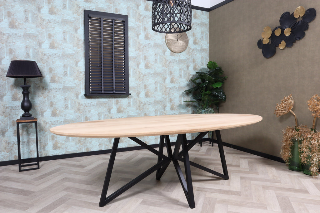 Ovale eiken eettafel Magnus facet rand